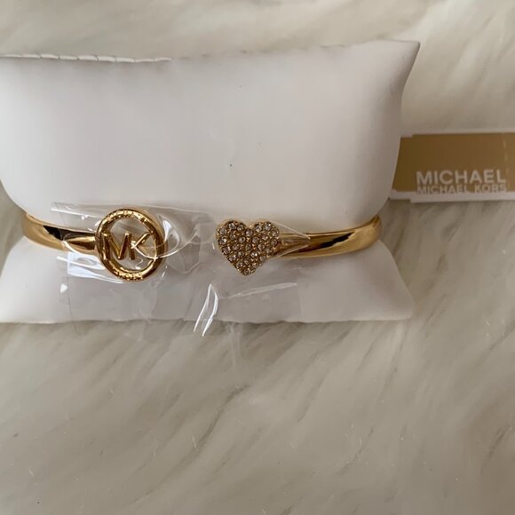 MICHAEL KORS Signature Logo Stud Earrings and Bangle SET in Gold - Picture 3 of 4